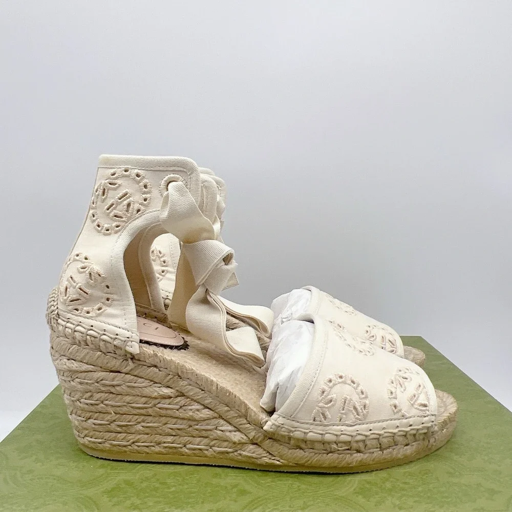 Gucci GG Damita Espadrille Wedge Sandal Eyelet Beige Canvas EU 36.5 US 6.5